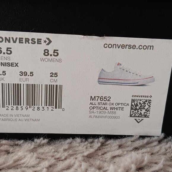 Womans all star converse - Picture 7 of 7